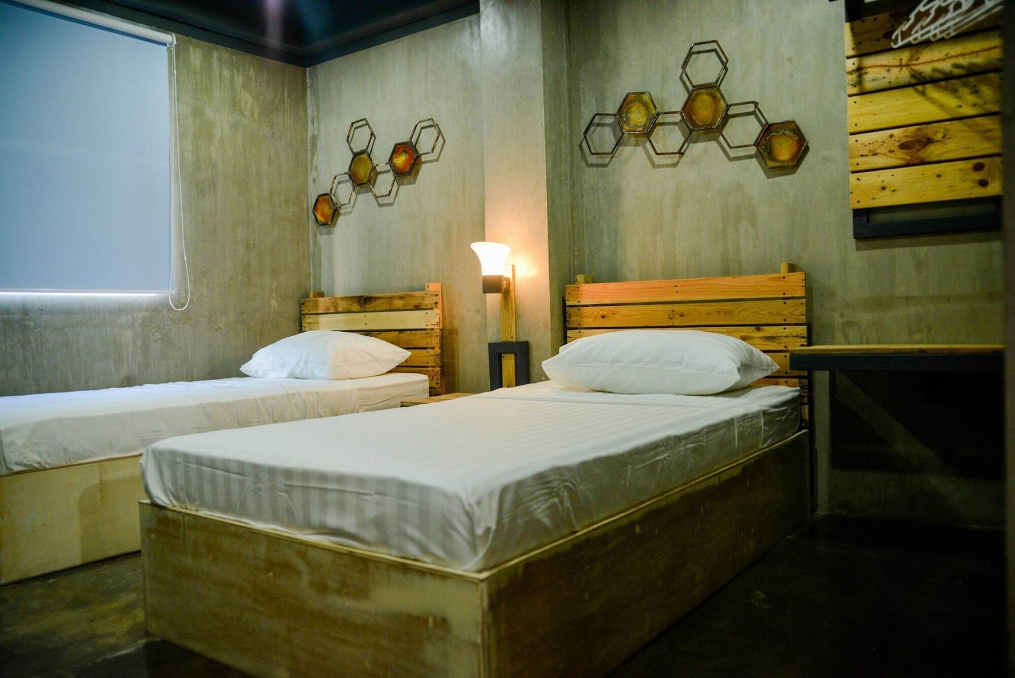 Reddoorz Plus @ Taft North Mandurriao Iloilo City Bagian luar foto
