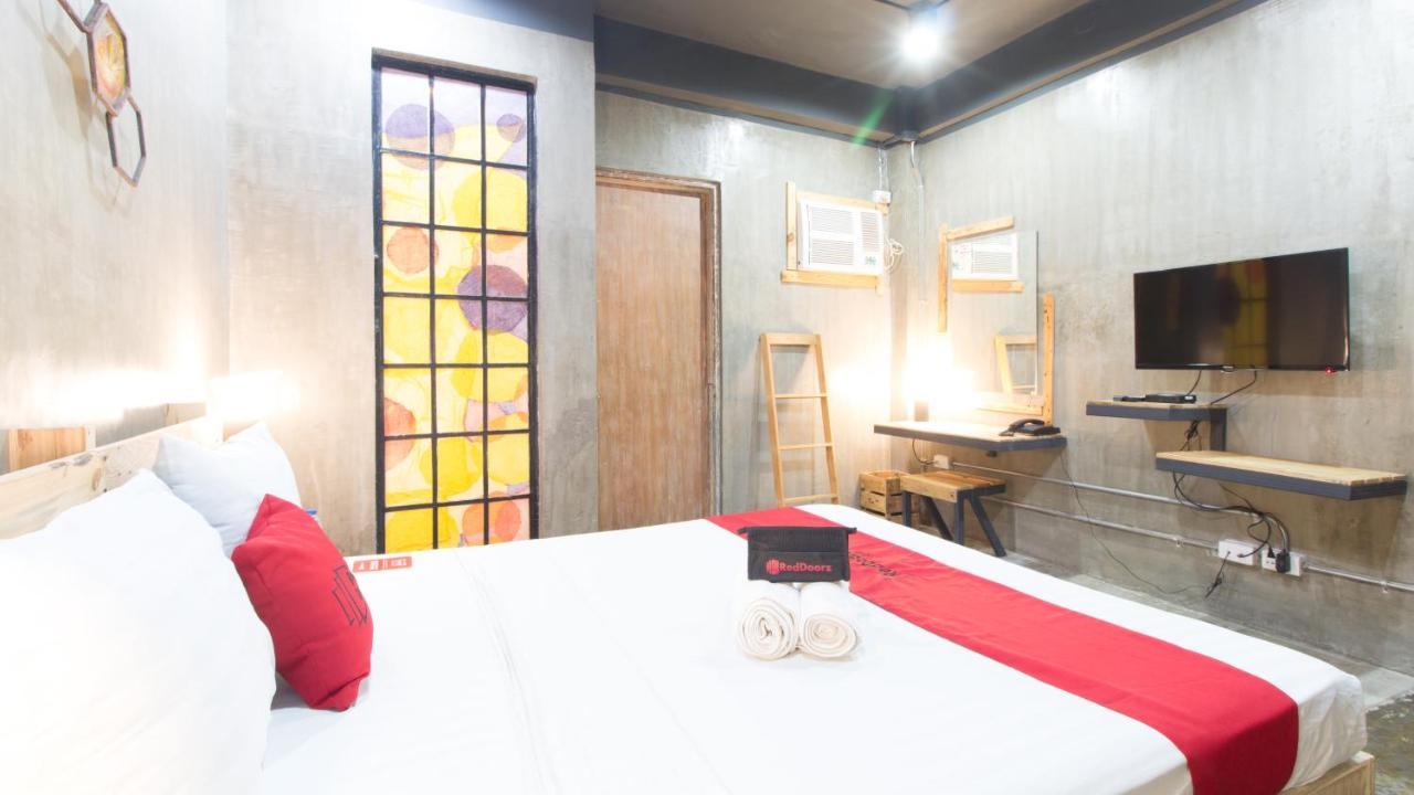 Reddoorz Plus @ Taft North Mandurriao Iloilo City Bagian luar foto